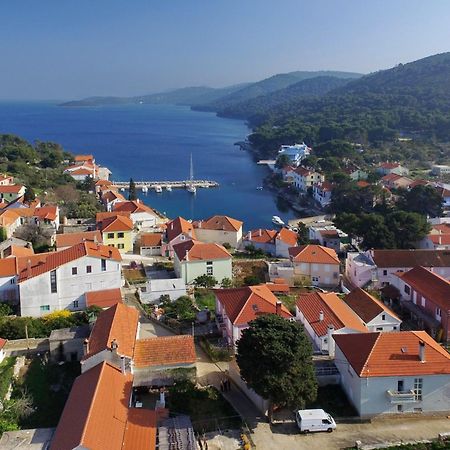 Apartments Olga Божава Экстерьер фото