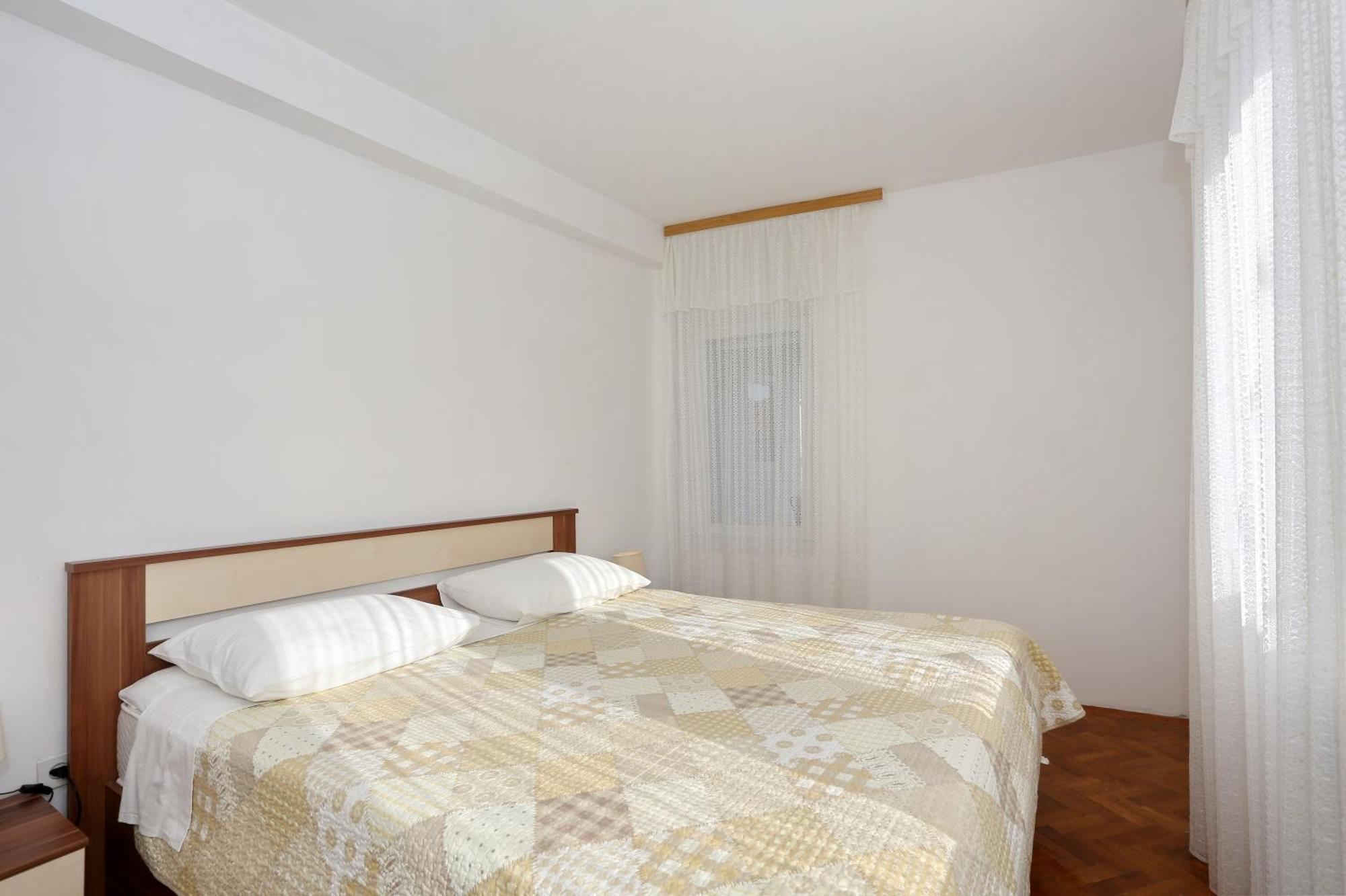 Apartments Olga Божава Экстерьер фото