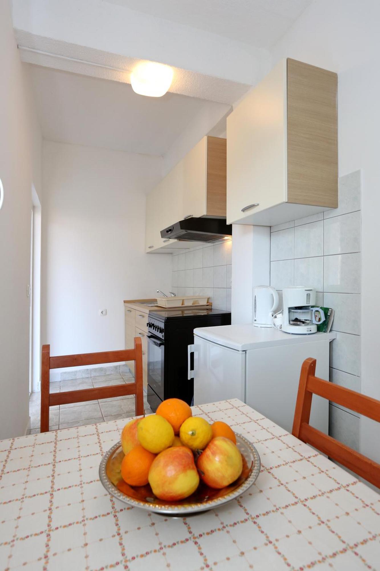 Apartments Olga Божава Экстерьер фото