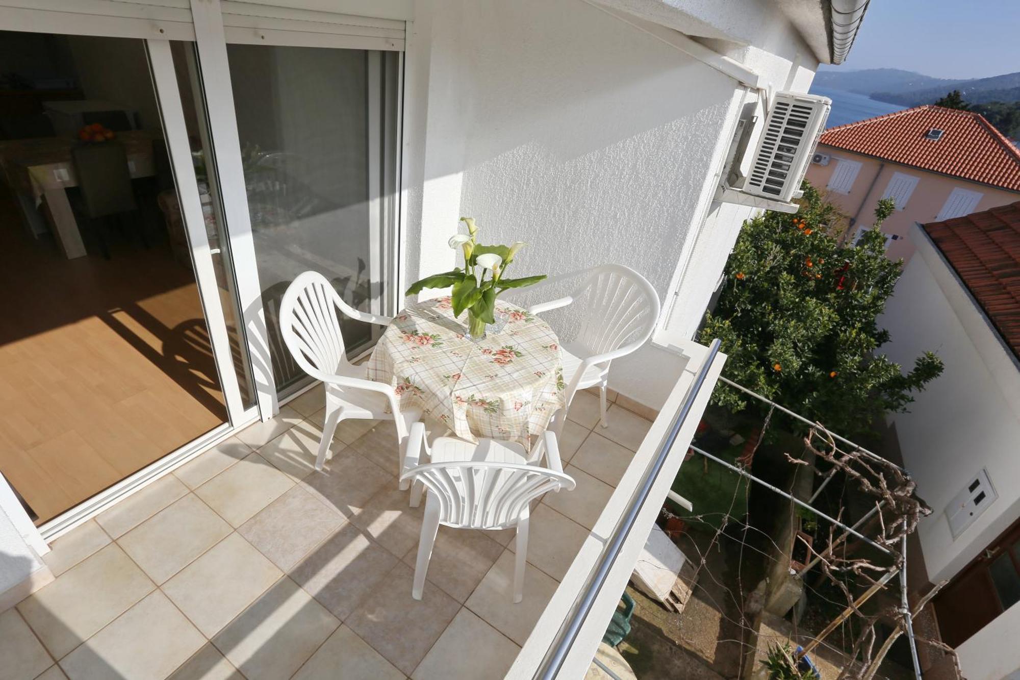 Apartments Olga Божава Экстерьер фото